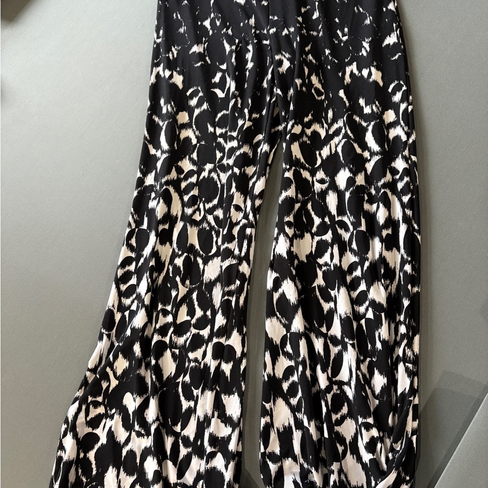 Joseph Ribkoff Black and White Patterned Wide Leg Pants